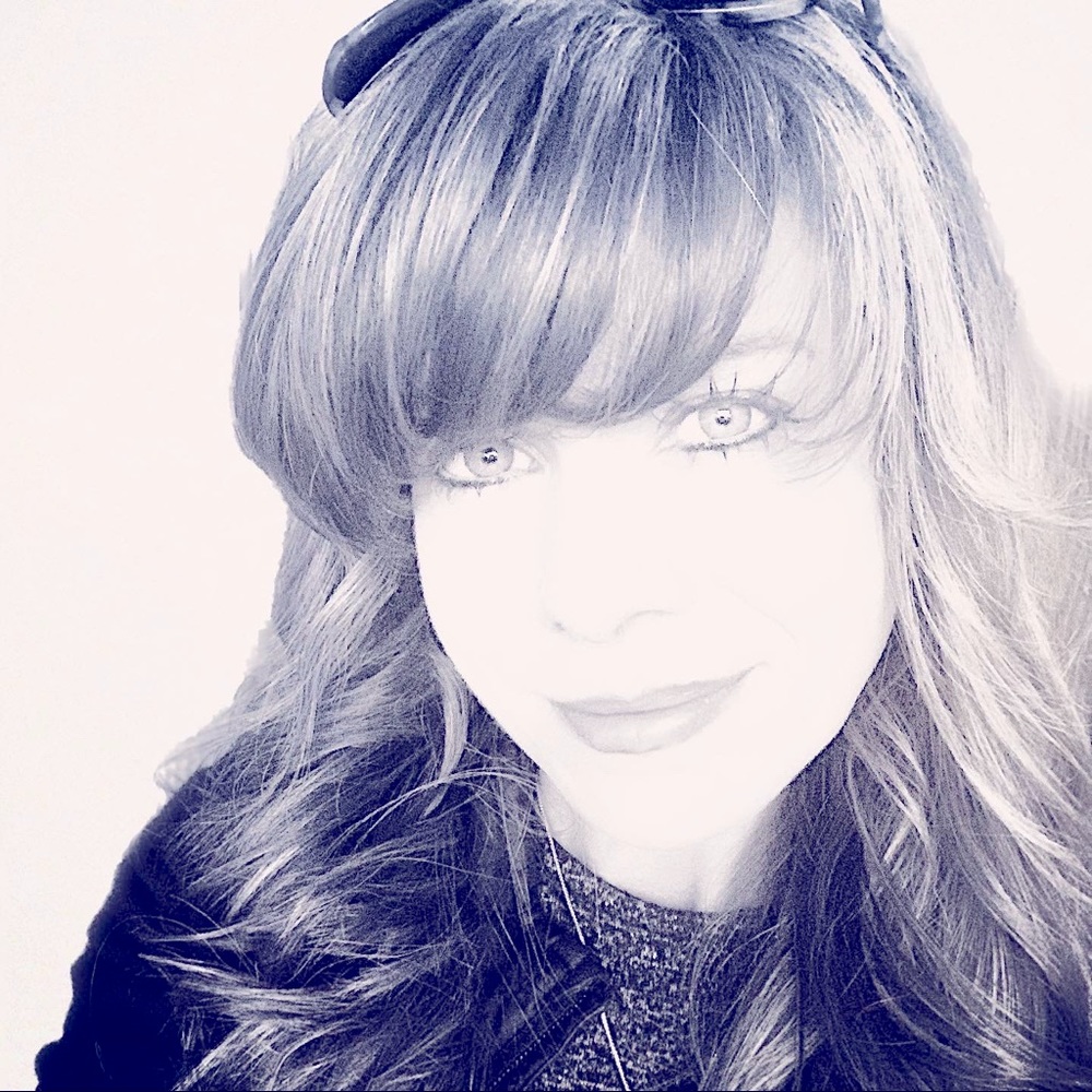 Meet your Posher, Jenn